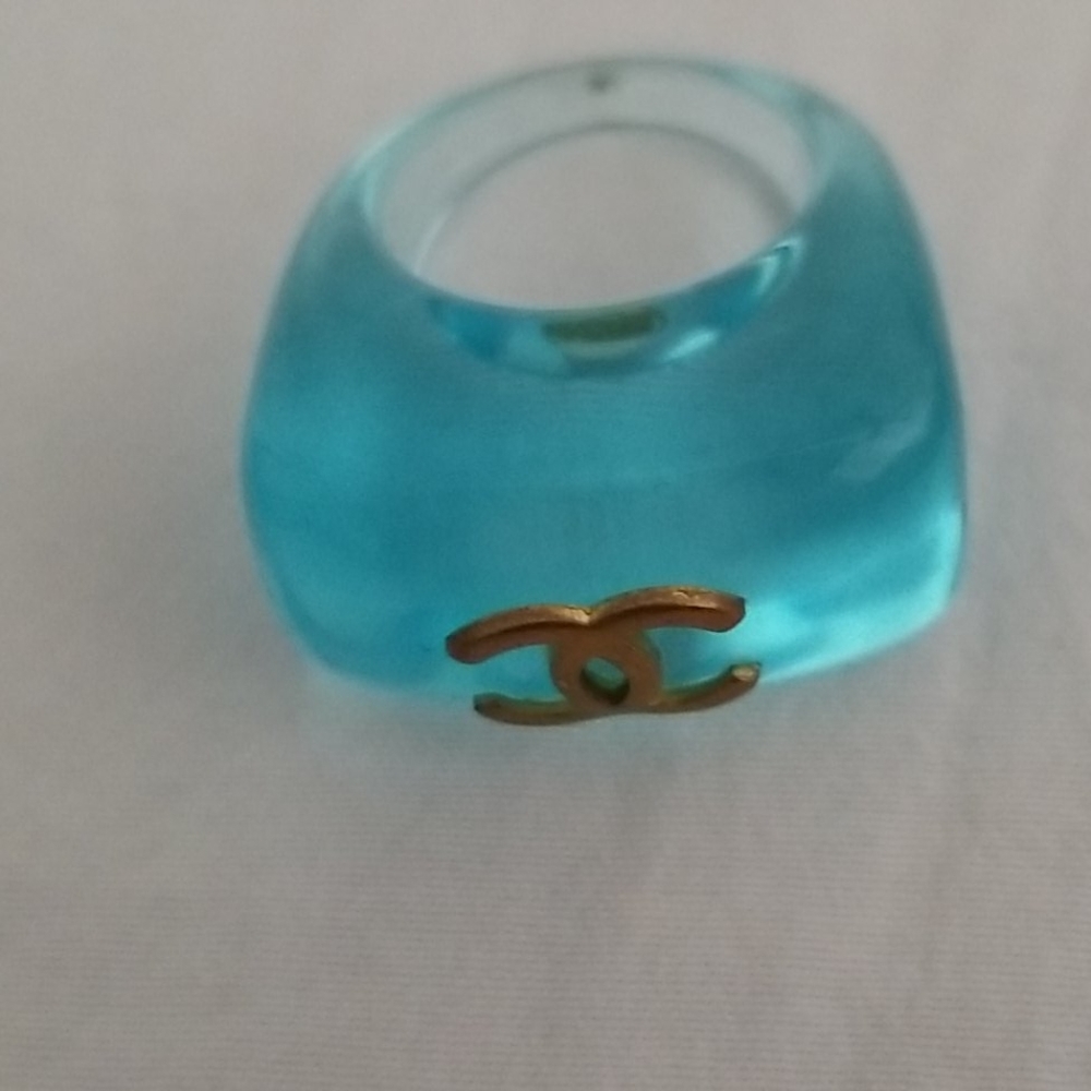 90 chanel ring